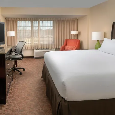 Doubletree By Hilton Dulles Airport-Sterling-3